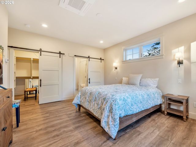 777 N MARION Ave, Gearhart, OR 97138