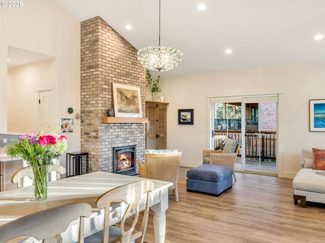 777 N MARION Ave, Gearhart, OR 97138