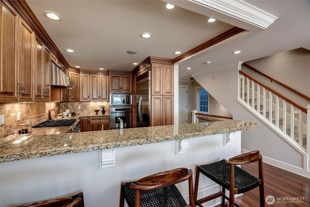 3312 Beach Drive SW, Seattle, WA 98116