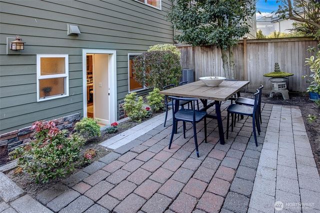 3312 Beach Drive SW, Seattle, WA 98116