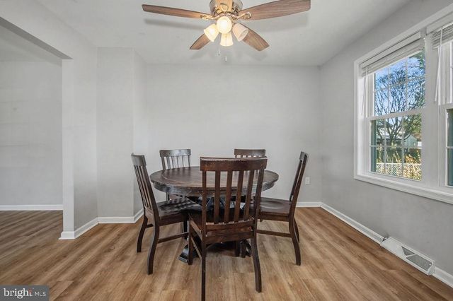 105 LAYTON DR, New Castle, DE 19720