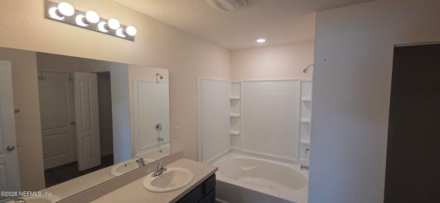 3478 LYNN Court, Middleburg, FL 32068