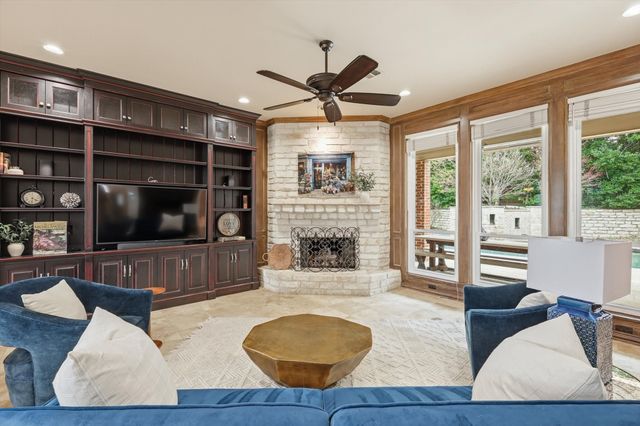 5110 Old Oak Lane, Colleyville, TX 76034