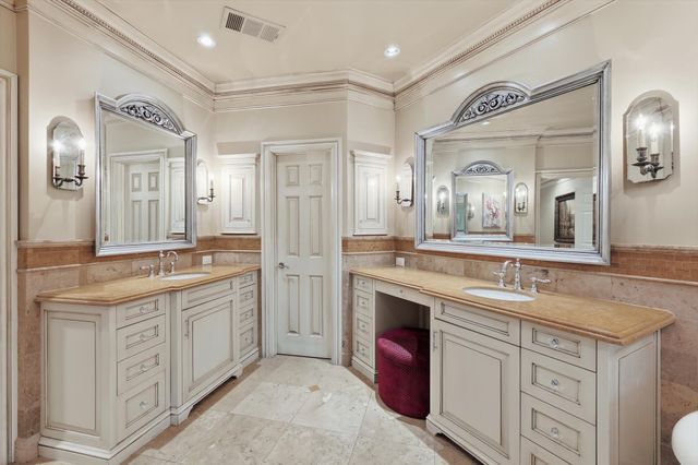 5110 Old Oak Lane, Colleyville, TX 76034