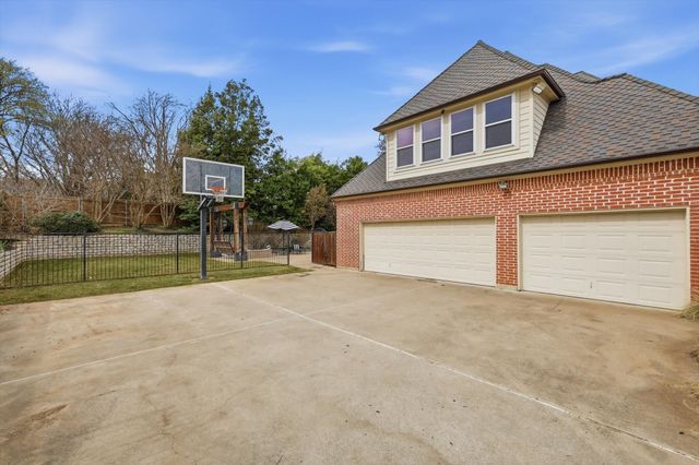 5110 Old Oak Lane, Colleyville, TX 76034