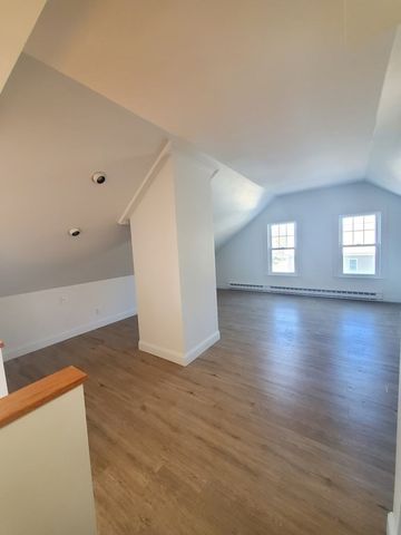 219 Broadway 3, Lynn, MA 01904