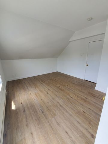 219 Broadway 3, Lynn, MA 01904