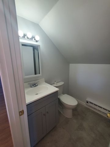 219 Broadway 3, Lynn, MA 01904