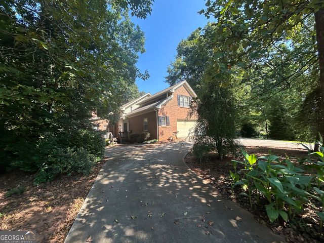 3571 Travelers Court, Snellville, GA 30039