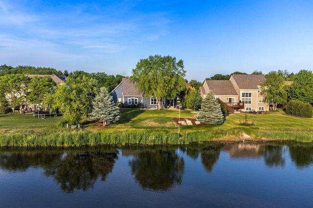 1370 Mamerow LANE E, Oconomowoc, WI 53066