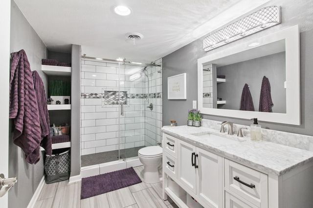 1370 Mamerow LANE E, Oconomowoc, WI 53066