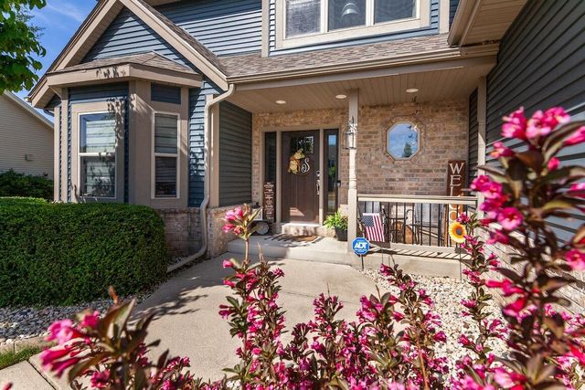 1370 Mamerow LANE E, Oconomowoc, WI 53066