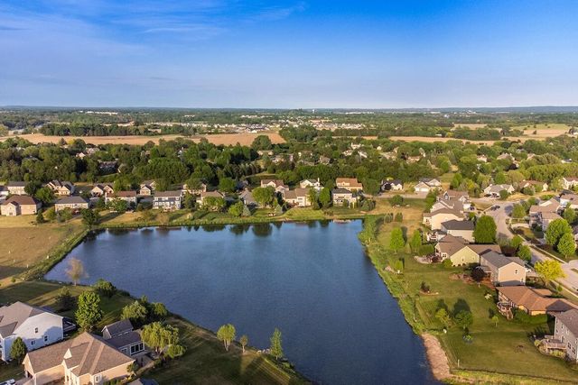 1370 Mamerow LANE E, Oconomowoc, WI 53066