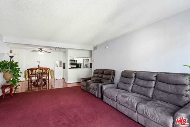 5460 White Oak Avenue G217, Encino (los Angeles), CA 91316