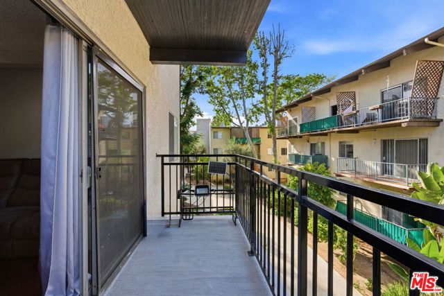 5460 White Oak Avenue G217, Encino (los Angeles), CA 91316