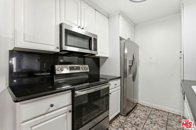 5460 White Oak Avenue G217, Encino (los Angeles), CA 91316