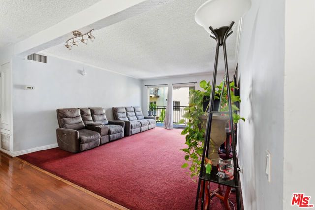 5460 White Oak Avenue G217, Encino (los Angeles), CA 91316