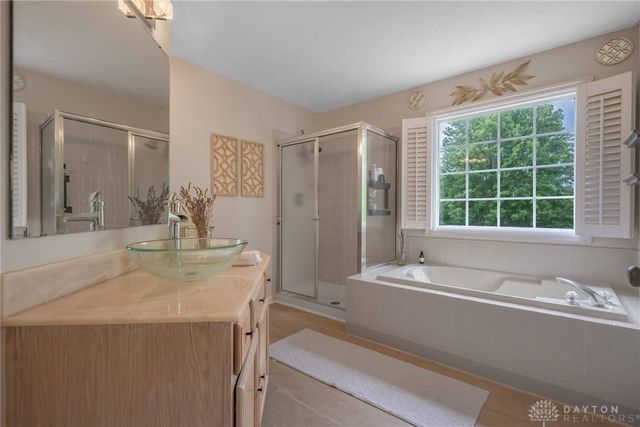 10075 Pebblestone Drive, Washington Twp, OH 45458