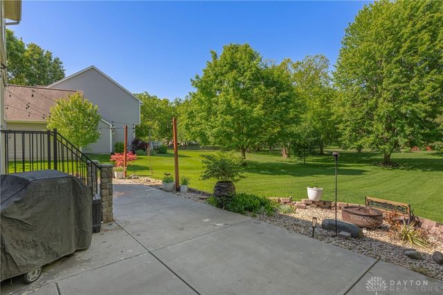 10075 Pebblestone Drive, Washington Twp, OH 45458