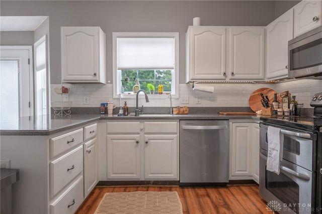 10075 Pebblestone Drive, Washington Twp, OH 45458
