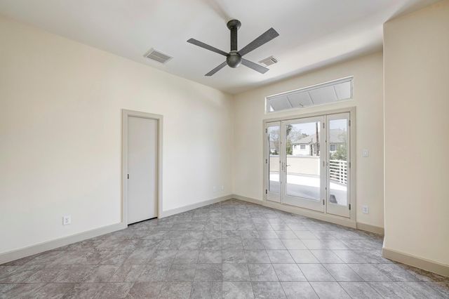 5304 Braeburn Drive, Bellaire, TX 77401