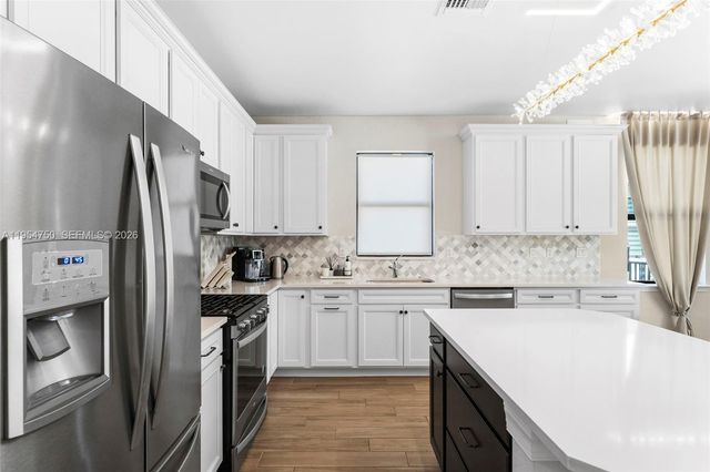 4642 W Pinehurst Trl W, Oakland Park, FL 33309