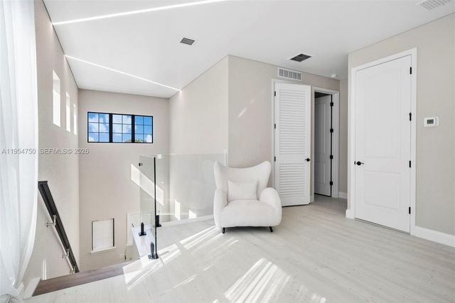 4642 W Pinehurst Trl W, Oakland Park, FL 33309