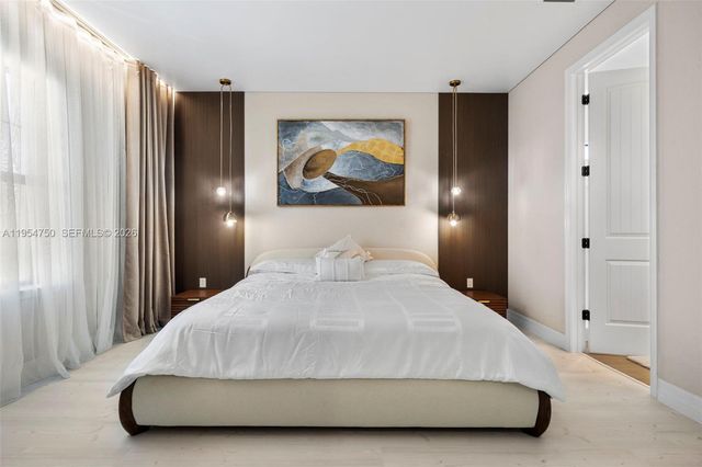 4642 W Pinehurst Trl W, Oakland Park, FL 33309