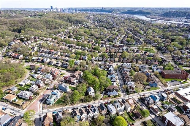 1224 Goe, Brighton Heights, PA 15212