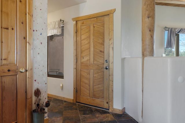 28 Sandia Lane, Placitas, NM 87043