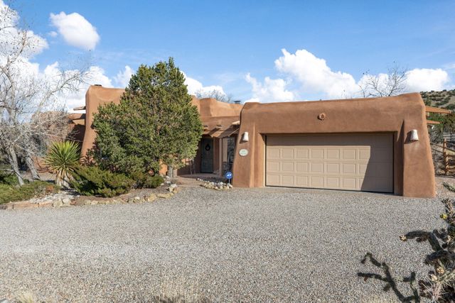 28 Sandia Lane, Placitas, NM 87043