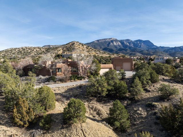 28 Sandia Lane, Placitas, NM 87043