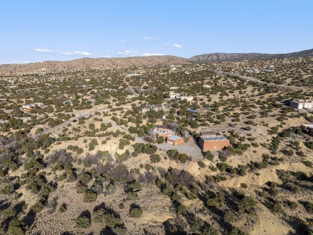 28 Sandia Lane, Placitas, NM 87043