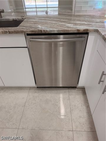 5332 Whitten DR 43, Naples, FL 34104