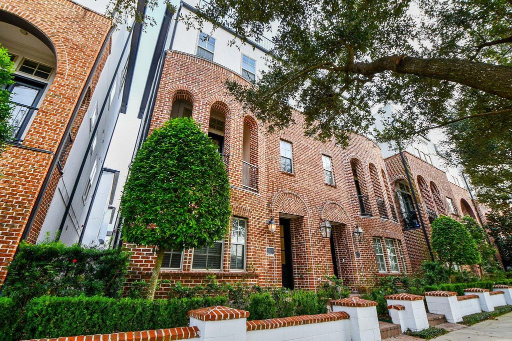 709 Delano Street, Houston, TX 77003