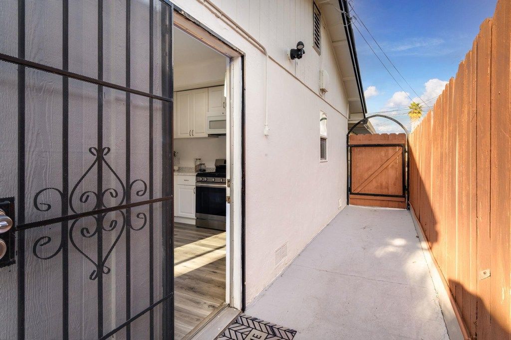 Image 24 of property listing at 40431 40431 Blanchard St, Fremont, CA 94538