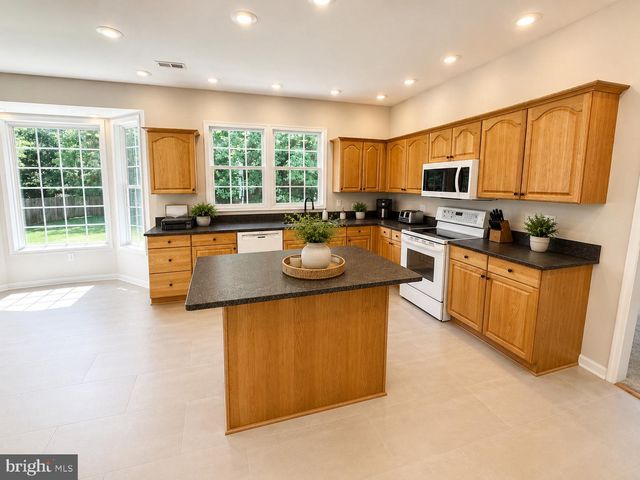 208 FORESAIL CV, Stafford, VA 22554