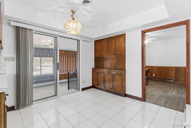 7476 Torrey Road, Mundy Township, MI 48473