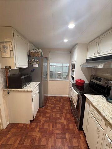 200 GLENNES LANE 114, Dunedin, FL 34698