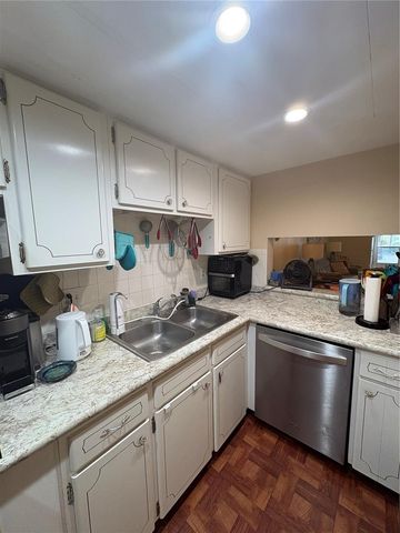 200 GLENNES LANE 114, Dunedin, FL 34698