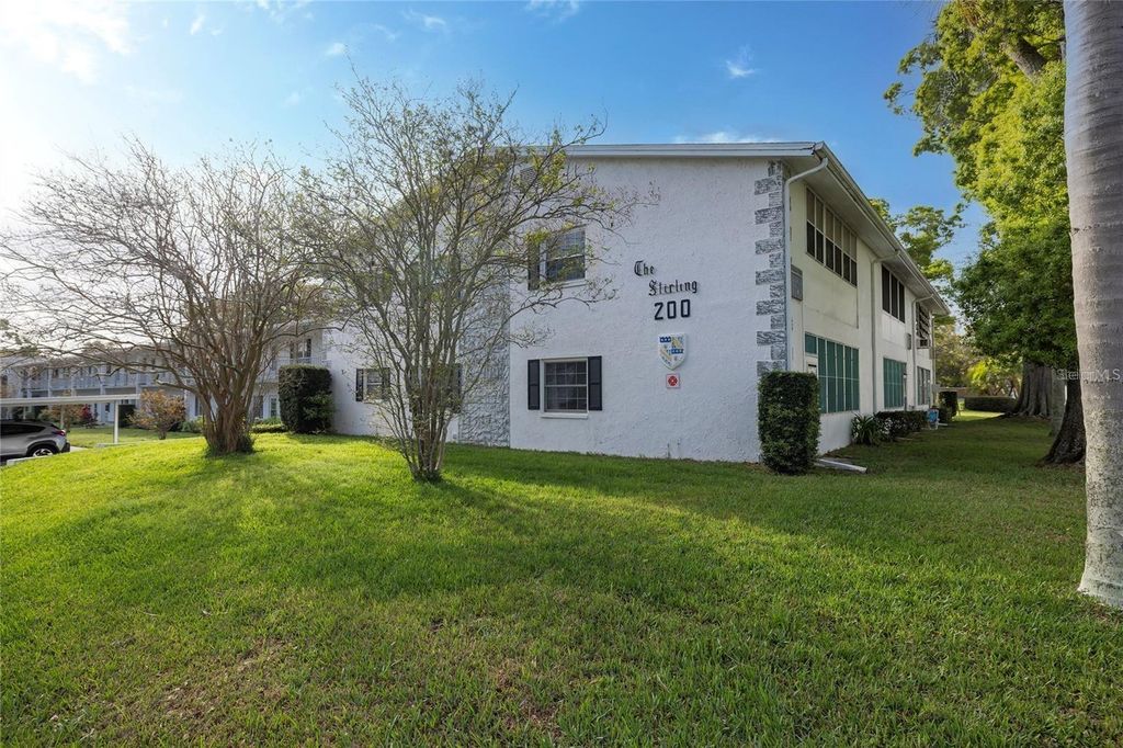 200 GLENNES LANE 114, Dunedin, FL 34698