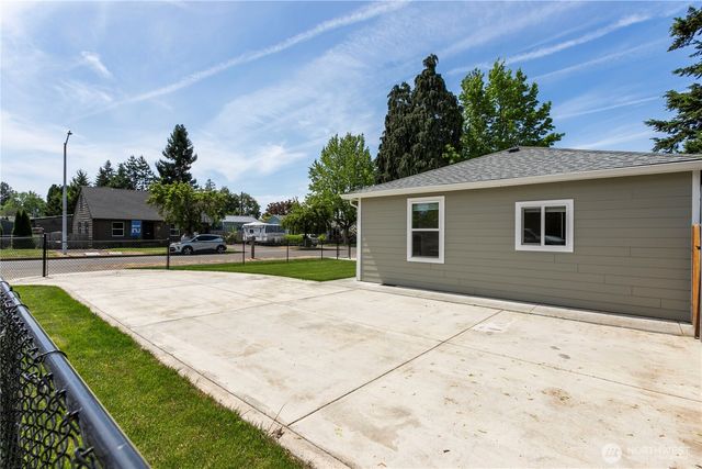 8910 SE Northgate Avenue, Vancouver, WA 98664