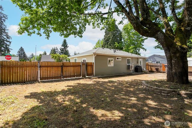 8910 SE Northgate Avenue, Vancouver, WA 98664
