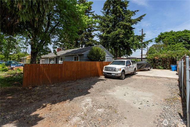 8910 SE Northgate Avenue, Vancouver, WA 98664