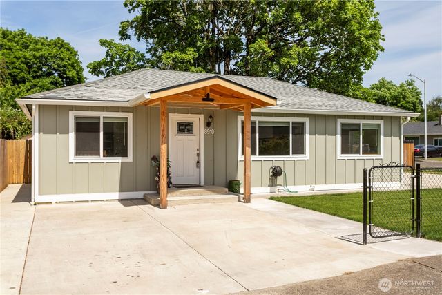 8910 SE Northgate Avenue, Vancouver, WA 98664