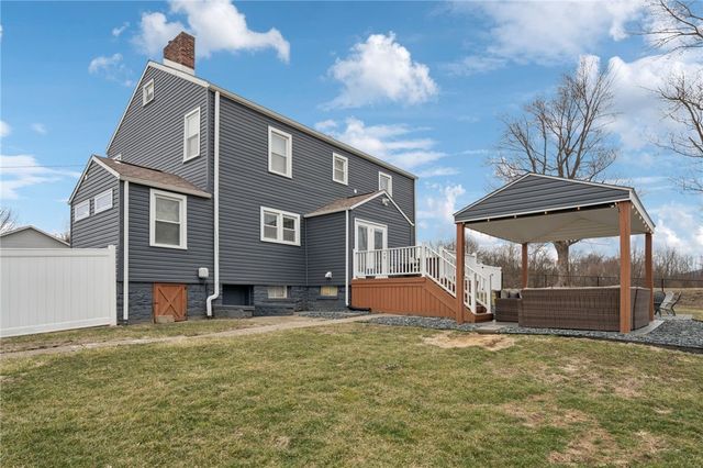 624 Trescovich Rd, Unity Twp, PA 15650