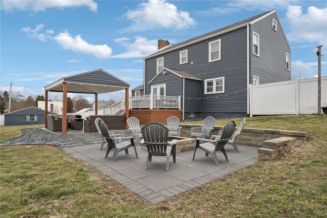 624 Trescovich Rd, Unity Twp, PA 15650
