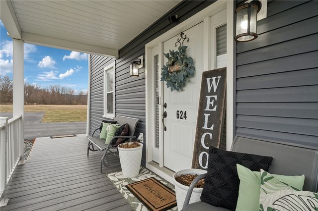 624 Trescovich Rd, Unity Twp, PA 15650