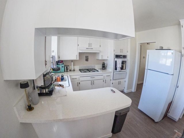 736 E, Coronado, CA 92118