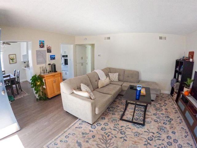 736 E, Coronado, CA 92118